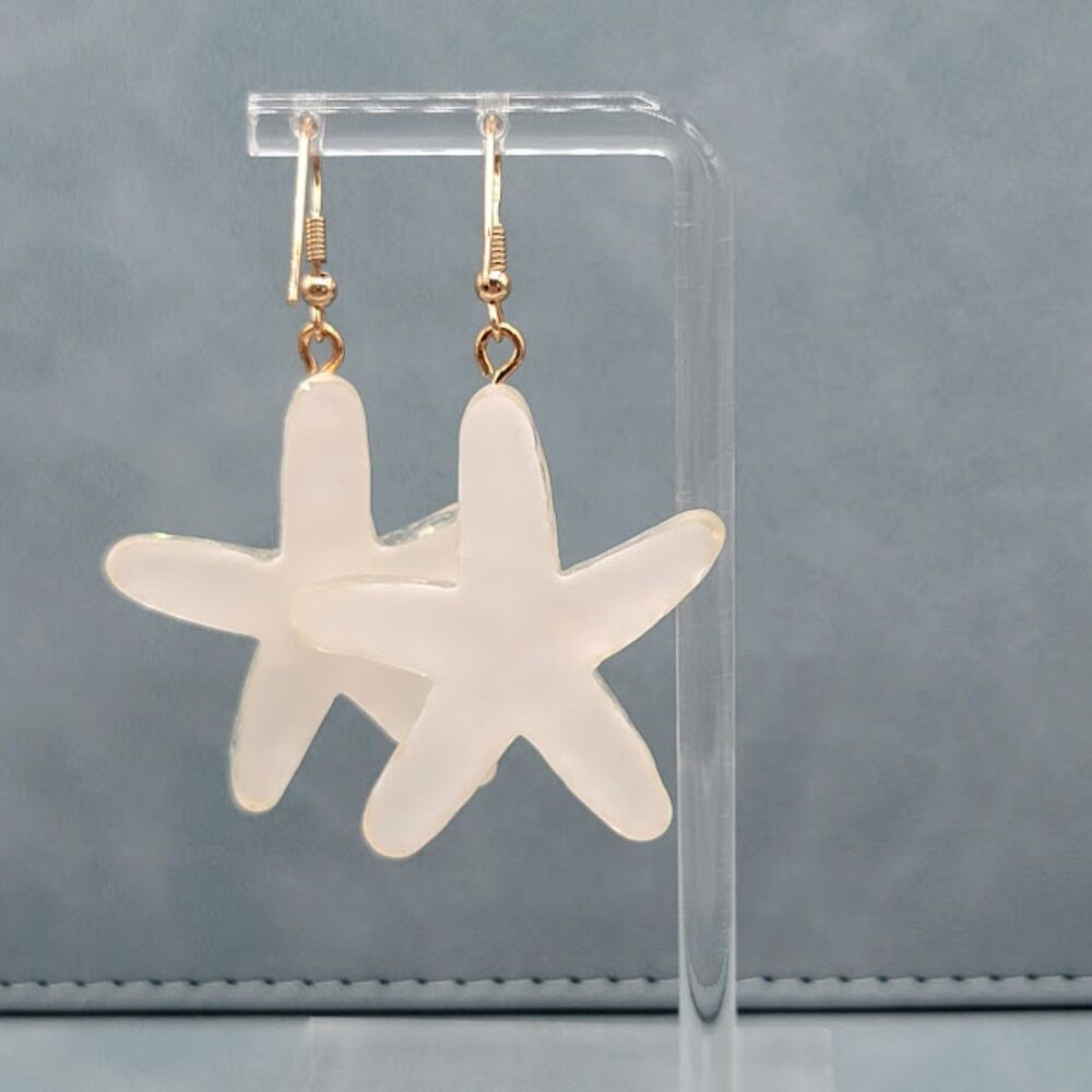 White Iridescent flake Starfish earrings - Picture 3 of 4